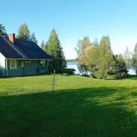 Huvila Lahdenranta โรงแรมในRäyrinki