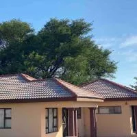SummerPlace Studio Apartments with Kitchenette, hotel v destinaci Modimolle