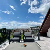 Hiša TRELC- sobe, hôtel à Komenda