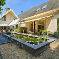 Guest Room Utrecht, хотел в Утрехт