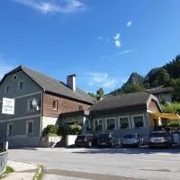 Gasthof International, hotel di Hieflau
