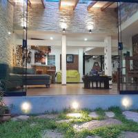 Hosting Home - Casa Bella, hotel poblíž Letiště Mayor General FAP Armando Revoredo Iglesias - CJA, Cajamarca
