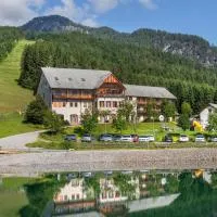 JUFA Hotel Gitschtal, hotel din Weissbriach
