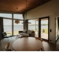 Strandis Smokehouse Camping & Resort, Villas, hotel en Luoto