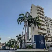 Hotel Puerto Playa Suites, хотел в El Morro de Barcelona