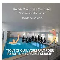 maison avec piscine, Hotel in Le Tronchet