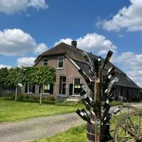 Erve Zonnehoeve B&B en Wijngaard, hotel di Vorden