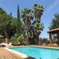 Le mas petit, hotel em Thuir