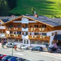 Hotel Alpenblick, hotel din Filzmoos