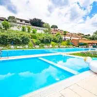 Joly House - Lake Maggiore Apartment – hotel w mieście Leggiuno