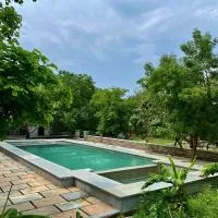 Pangarh Lake Retreat, hotel u gradu Arnoda