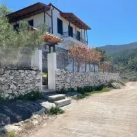 Villa Nadya, hotel di Kallirakhi