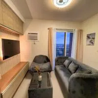 Modern 1-Bedroom Condo at Matina Enclaves Residence, Close to SM City Davao, hotel em Davao