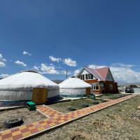 Ulgii Ger Camp, отель рядом с аэропортом Ölgii Airport - ULG в Улгие