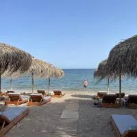 HOTEL IREON beach, hotell sihtkohas Samos