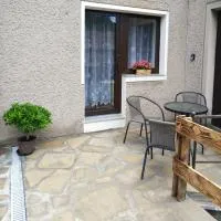 Ubytování pod Ostašem, hotel di Police nad Metuji
