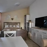 Apartmán U lesa - Relax v Chřibech - Kroměříž - Kostelany، فندق في Kostelany