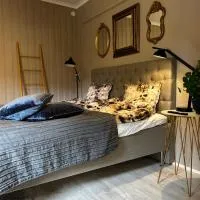 Lägenheten på innergården 2, готель у місті Алінґсос