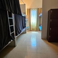 Hostel Faye, hotell sihtkohas Abu Dhabi lennujaama Al Dhafra lennuväebaas - DHF lähedal
