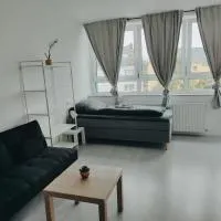 Monteurwohnung Ferienwohnung Business Appartement links Langenfeld، فندق في Gladbach