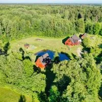 Holidayhouse with sauna and pond Leesoja puhkemaja, hotel din Ranniku