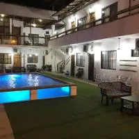 El Viejo y El Mar Hostal Restaurante, ξενοδοχείο σε Crucita