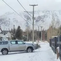 Complejo de Departamentos Lahuan, hotel in Esquel