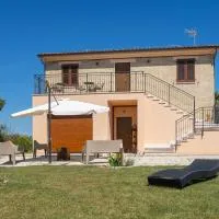 Fattoria Cerqua Rooms and more, hotel a Montegranaro