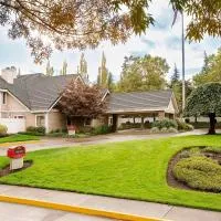 Residence Inn by Marriott Portland South-Lake Oswego, hotel u gradu Lejk Osvigo