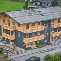 Platzhirsch Rooms - B&B - SELF CHECK-IN, hotel v Piesendorfe