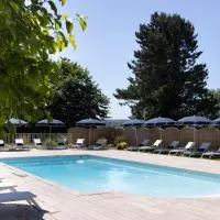 Hôtel Les Jardins de Deauville, hotel di Saint-Martin-aux-Chartrains