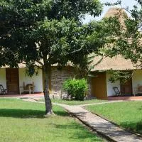 Kibale Guest Cottages, hotel u gradu 'Fort Portal'