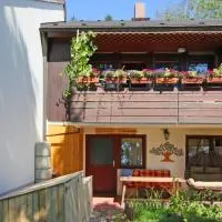 Apartment-Pension Im Eichenweg โรงแรมในวัลดาคทาล