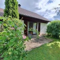 Ferienchalet Hechingen، فندق في هشينغن