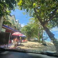 Trudis Place Beach Resort and Restaurant, hotel em Panglao