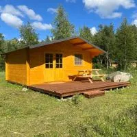 Marika Puhkeküla - Nurgatalu Öömaja "shared bathroom", hotel i Nõva