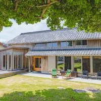 ako house, hotel v Goto