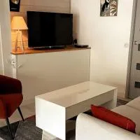 Maison au coeur du village, hotel em Macornay