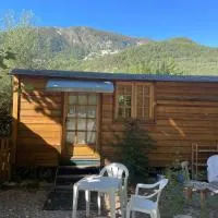 la roulotte chez Camille, hotel en Veynes