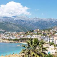 Potam'Sea Bliss 8 - Beach Front, Sun Beds & Parking, hotel u gradu 'Himare'