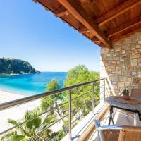 Potam'Sea Bliss 37- Beach Front, Sun Beds & Parking, hotel v destinaci Himare
