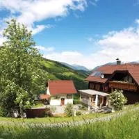 Sportbauernhof - Gasthaus Hochalmblick, hotel i Eisentratten