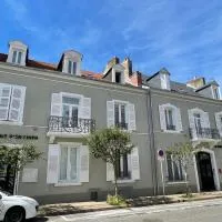 Le Pavillon d'Enghien, Vichy Centre, ξενοδοχείο στο Βισύ