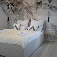 Apartment im Luftkurort Kißlegg, frisch renoviert, Balkon, Boxspringbetten, SmartTV, Playstation, Kaffevollautomat, ruhig, familienfreundlich, ξενοδοχείο σε Kißlegg