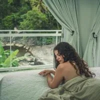 El Yunque Waterfalls Romantic Stay at Casa Parcha, khách sạn ở Naguabo