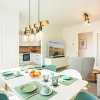 Apartment "Pine Hill Green" – hotel w mieście Zirchow