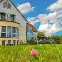 Inselhotel kleiner Bodden, hotel en Buschvitz