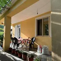 Private house surrounded by greenery、フィエルのホテル