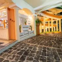 Santa Cruz Muluá에 위치한 호텔 Gran Karmel Hotel