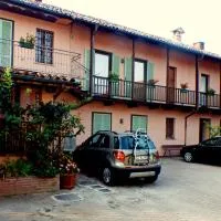 B&B il Baciass โรงแรมในPinerolo